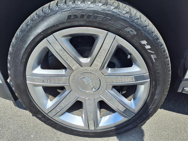 Photo of 2019 Crystal White Tricoat Cadillac Escalade
