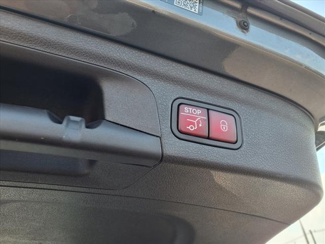 Photo of 2023 Selenite Grey Metallic Mercedes-Benz GLE 350