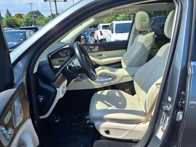 Photo of 2023 Selenite Grey Metallic Mercedes-Benz GLE 350