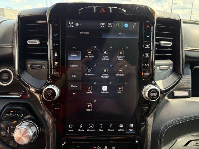 Photo of 2023 Bright White Clearcoat RAM 1500