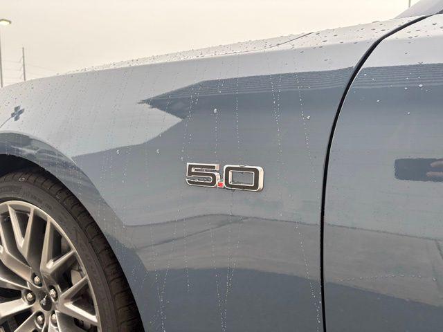 Photo of 2025 Vapor Blue Metallic Ford Mustang