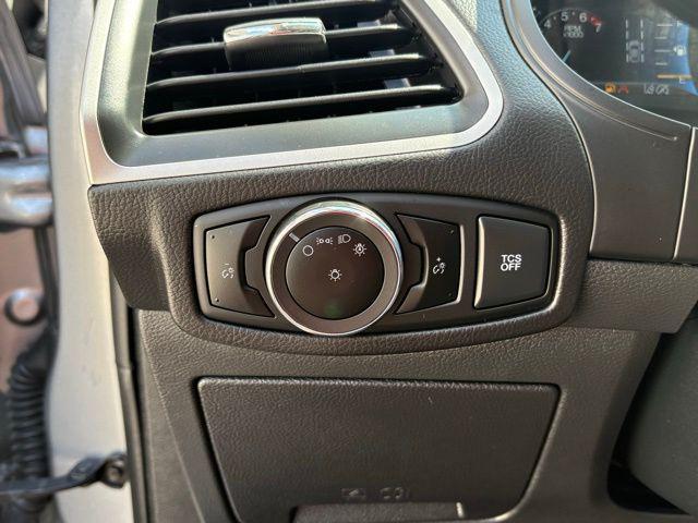 Photo of 2024 Silver Metallic Ford Edge