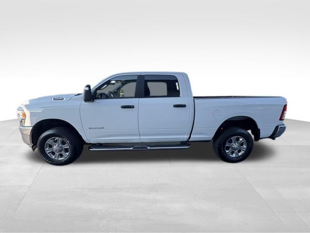 Photo of 2024 Bright White Clearcoat RAM 2500