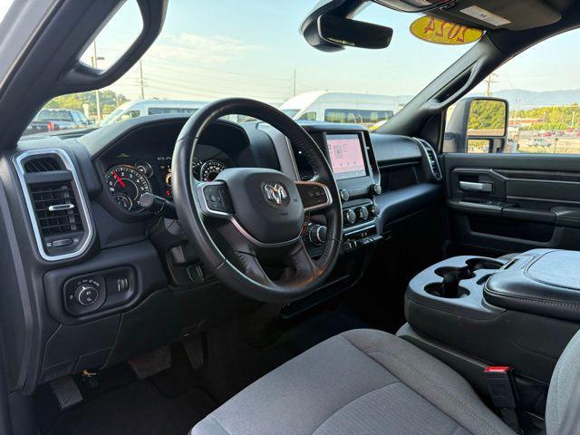 Photo of 2024 Bright White Clearcoat RAM 2500