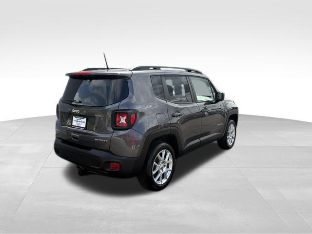 Photo of 2019 Granite Crystal Metallic Clearcoat Jeep Renegade