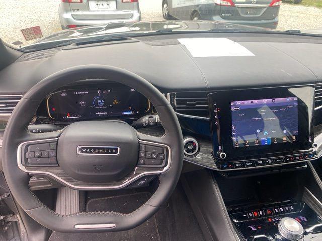 Photo of 2022 Baltic Gray Metallic Clearcoat Jeep Wagoneer