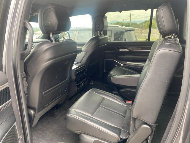 Photo of 2022 Baltic Gray Metallic Clearcoat Jeep Wagoneer