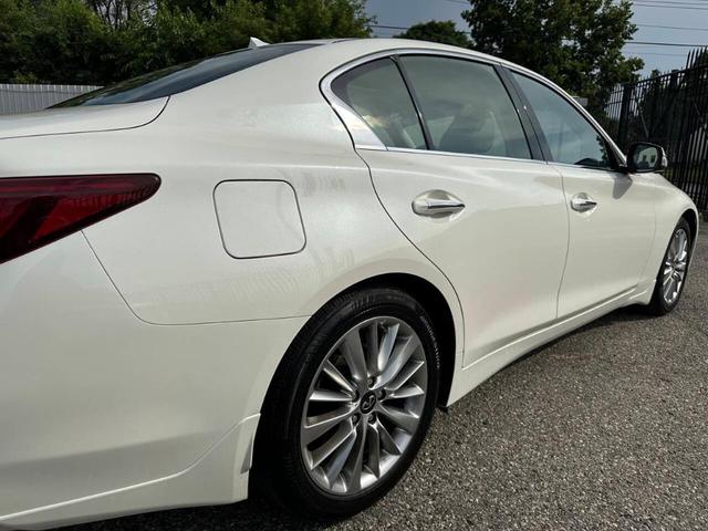 Photo of 2021 Majestic White INFINITI Q50