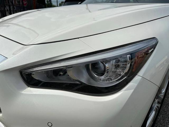 Photo of 2021 Majestic White INFINITI Q50