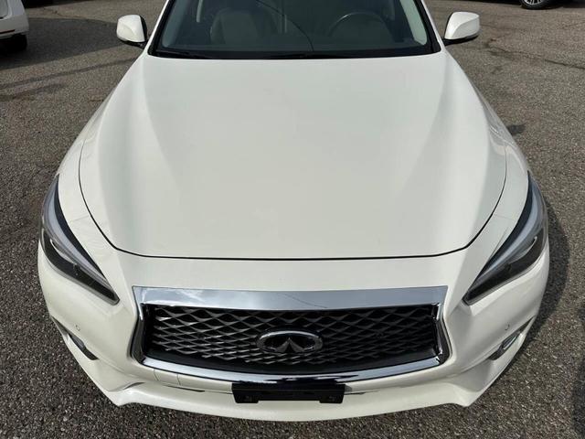 Photo of 2021 Majestic White INFINITI Q50