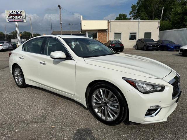 Photo of 2021 Majestic White INFINITI Q50