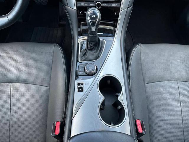 Photo of 2021 Majestic White INFINITI Q50