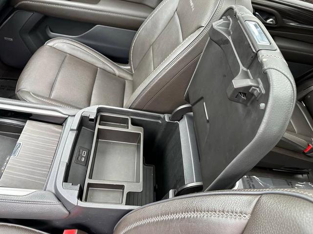 Photo of 2021 Hunter Metallic GMC Yukon