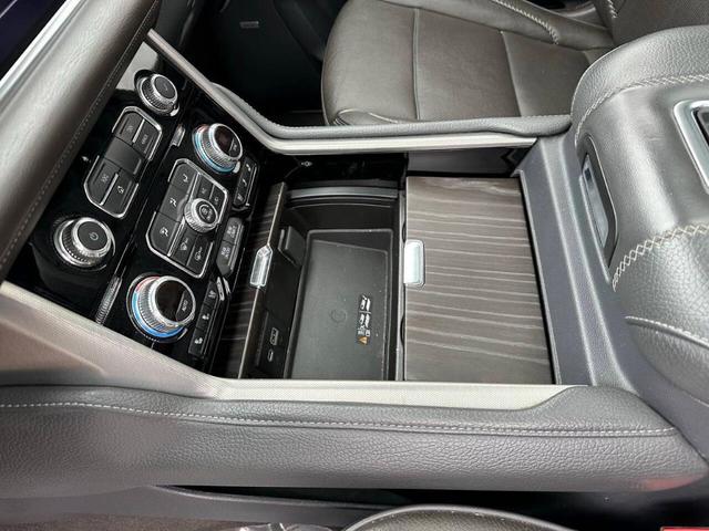 Photo of 2021 Hunter Metallic GMC Yukon