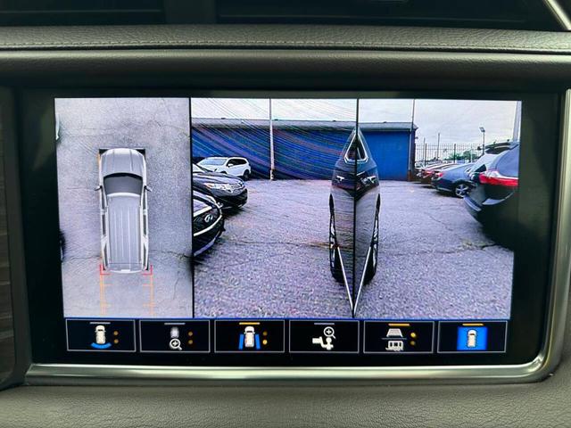 Photo of 2021 Hunter Metallic GMC Yukon