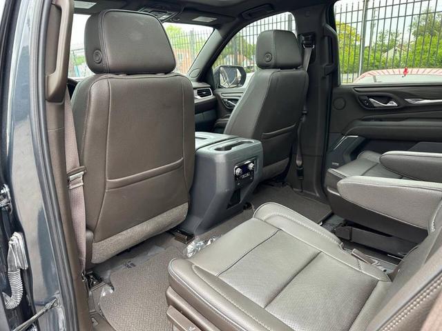 Photo of 2021 Hunter Metallic GMC Yukon