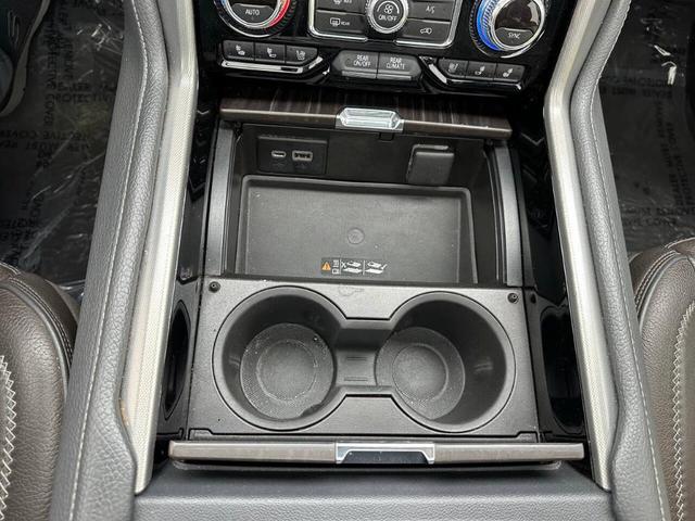 Photo of 2021 Hunter Metallic GMC Yukon