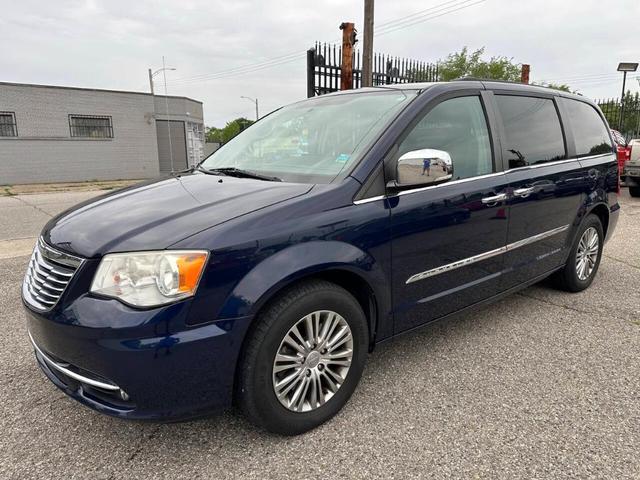 2014 Chrysler Town & Country
