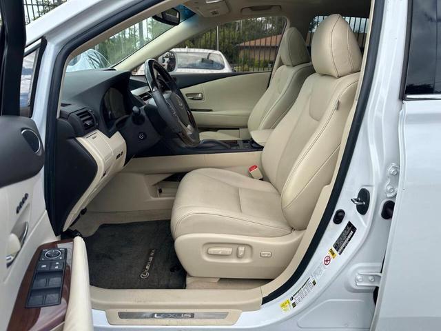 Photo of 2013 White Lexus RX 350