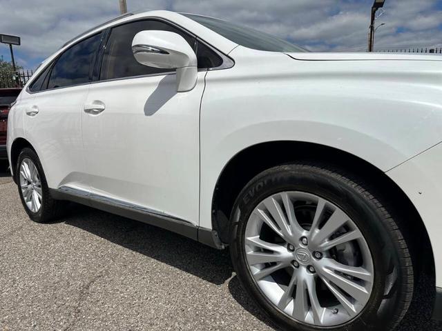 Photo of 2013 White Lexus RX 350