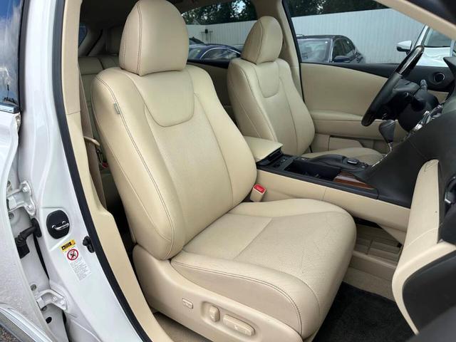 Photo of 2013 White Lexus RX 350