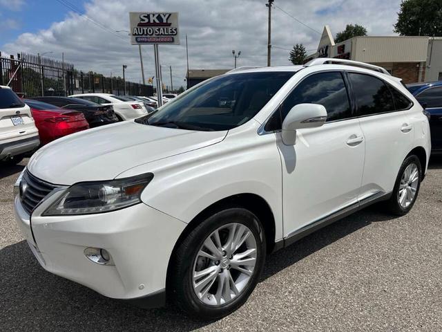 Photo of 2013 White Lexus RX 350