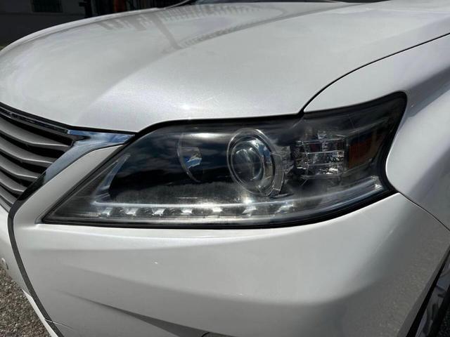 Photo of 2013 White Lexus RX 350