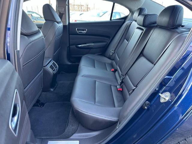 Photo of 2018 Blue Acura TLX