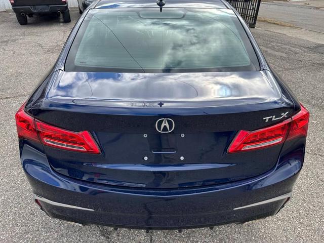 Photo of 2018 Blue Acura TLX