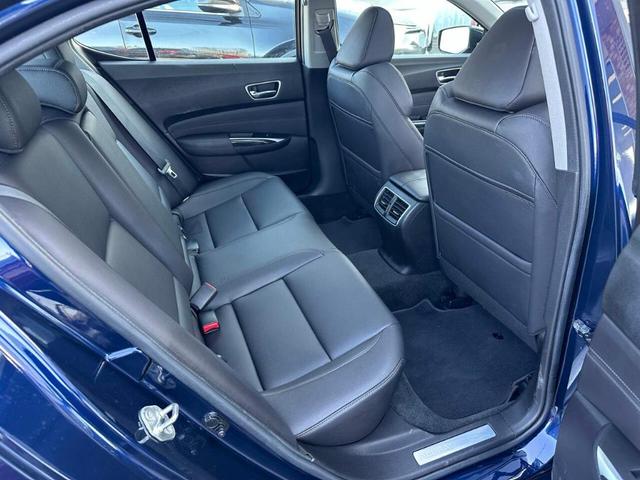Photo of 2018 Blue Acura TLX