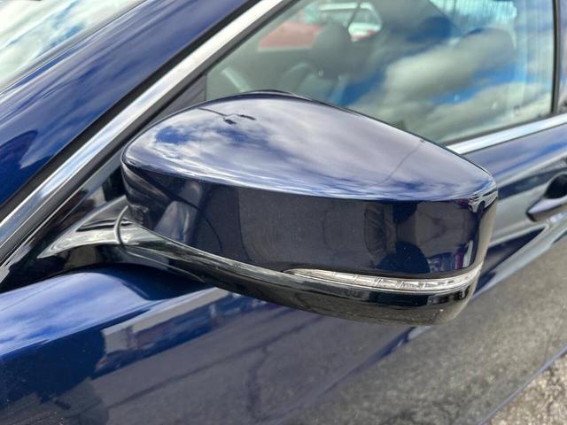 Photo of 2018 Blue Acura TLX