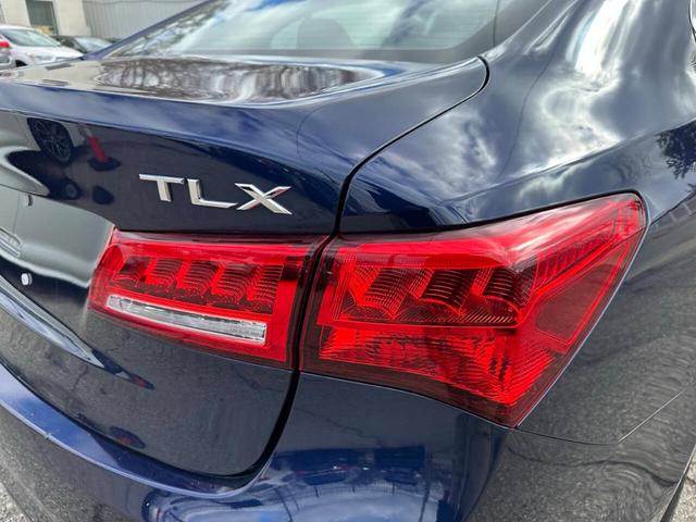 Photo of 2018 Blue Acura TLX