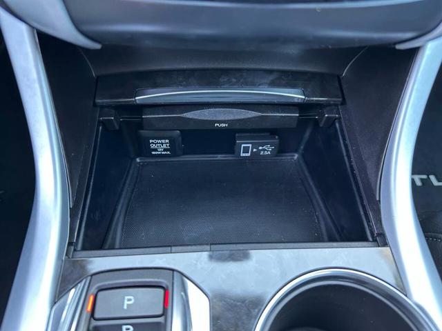 Photo of 2018 Blue Acura TLX