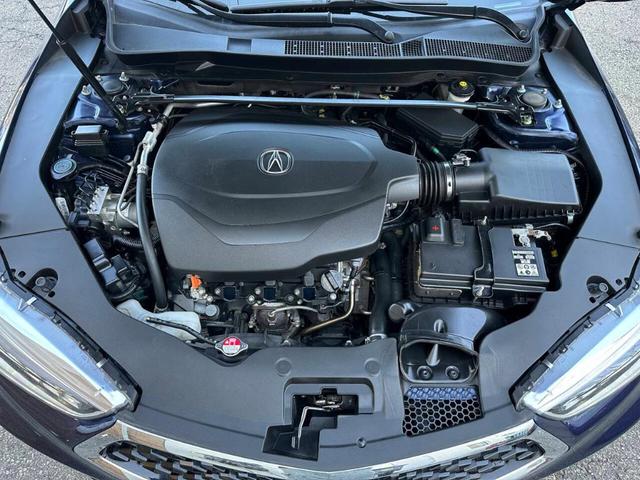 Photo of 2018 Blue Acura TLX