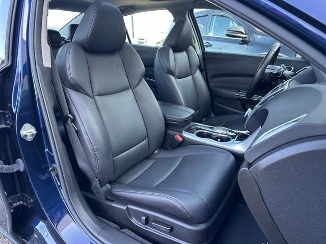Photo of 2018 Blue Acura TLX
