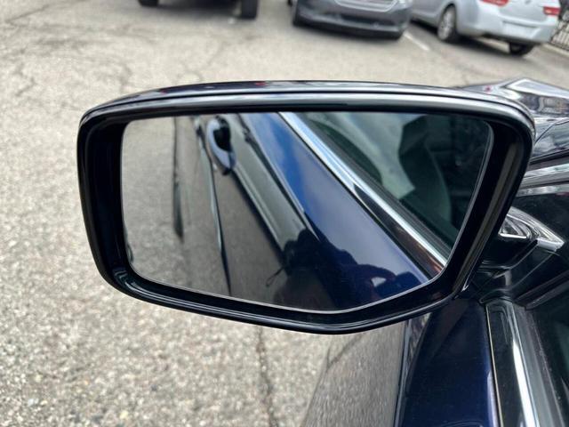 Photo of 2018 Blue Acura TLX