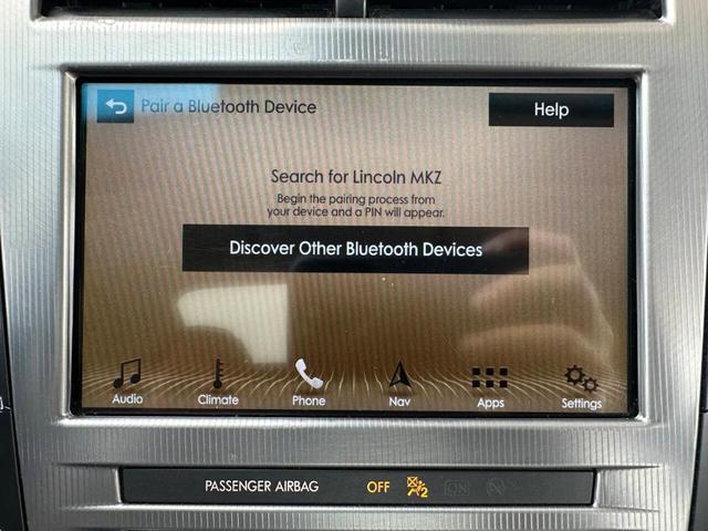 Photo of 2017 Gold Lincoln MKZ