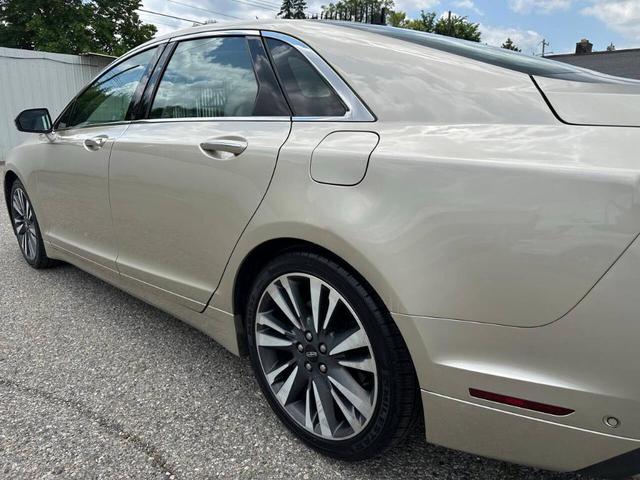 Photo of 2017 Gold Lincoln MKZ