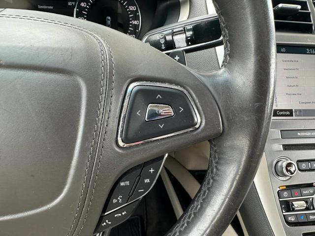 Photo of 2017 Gold Lincoln MKZ