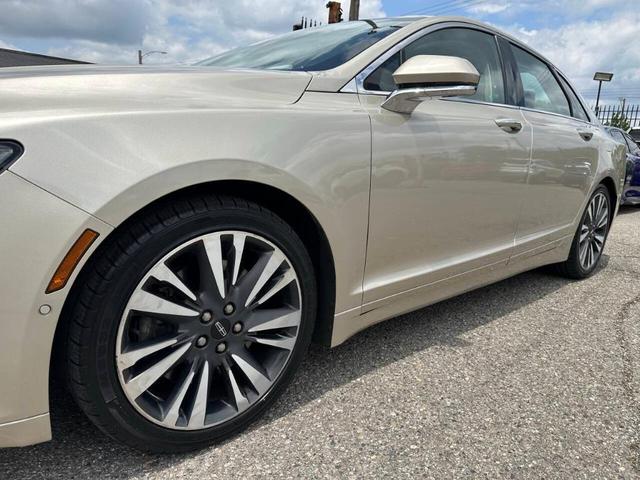 Photo of 2017 Gold Lincoln MKZ