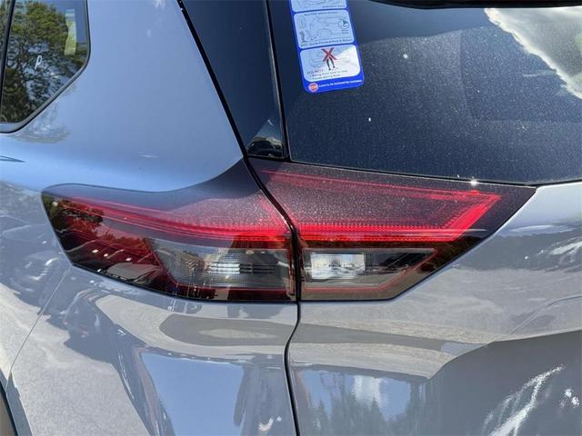 Photo of 2025 Boulder Gray Metallic Nissan Rogue