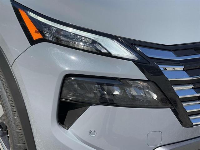 Photo of 2025 Boulder Gray Metallic Nissan Rogue