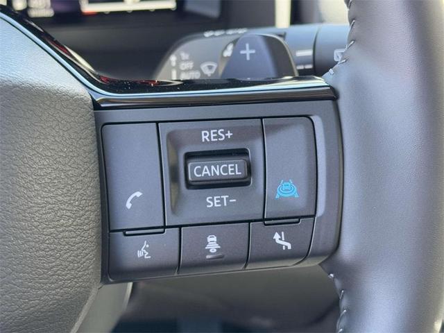 Photo of 2025 Boulder Gray Metallic Nissan Rogue