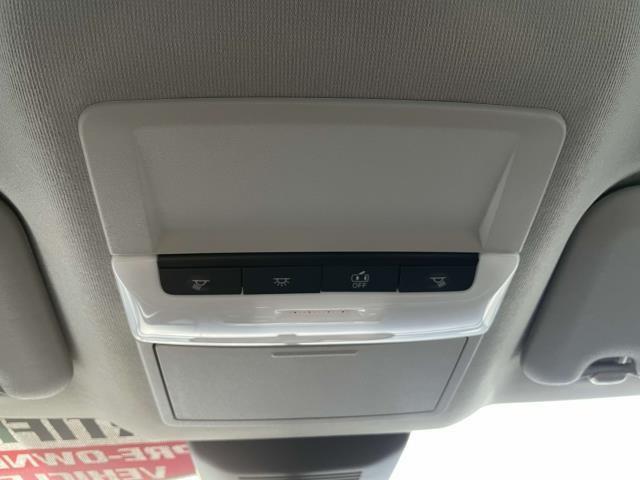 Photo of 2024 Black Nissan Sentra