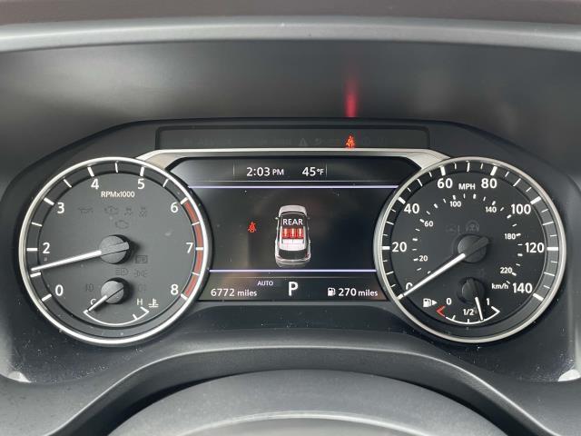 Photo of 2023 White Nissan Rogue