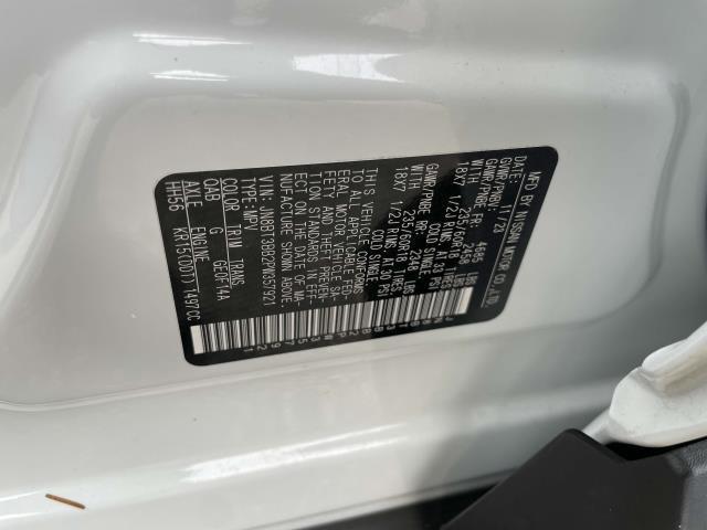 Photo of 2023 White Nissan Rogue