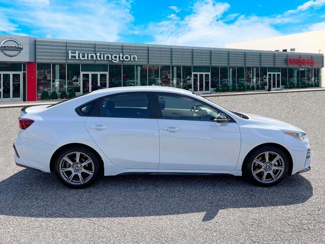 Photo of 2020 Snow White Pearl Kia Forte