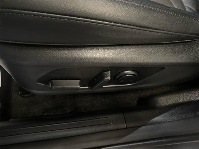 Photo of 2024 Shadow Kia Sportage Plug-In Hybrid