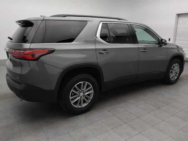 Photo of 2022 Silver Ice Metallic Chevrolet Traverse