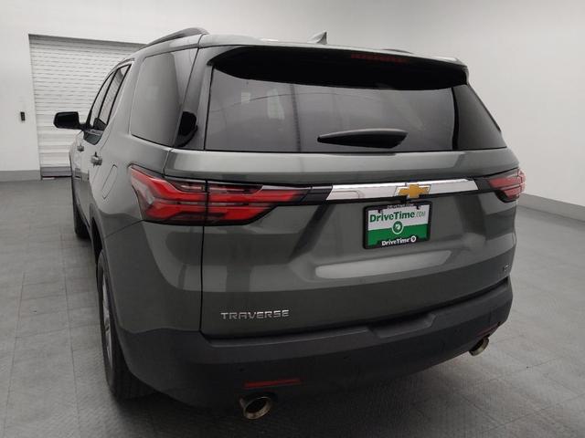 Photo of 2022 Silver Ice Metallic Chevrolet Traverse